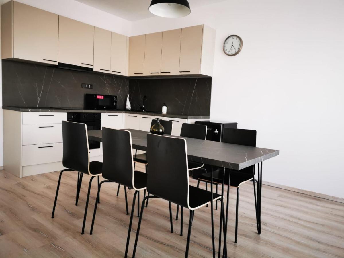 Relax And Sun Apartment Dunajska Streda Exterior photo